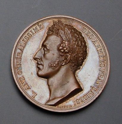null Charles X, roi de France. Médaille en bronze au profil du souverain, en généralissime...