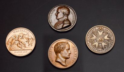 null Napoléon Ier, empereur des Français. Ensemble de quatre médailles en bronze...