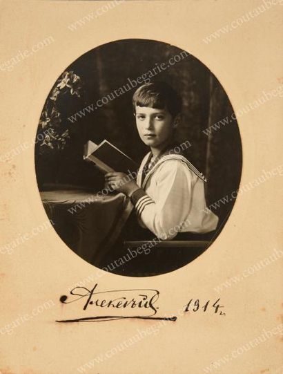 null ALEXIS NICOLAÏÉVITCH, grand-duc de Russie (1904-1918)
Portrait photographique...