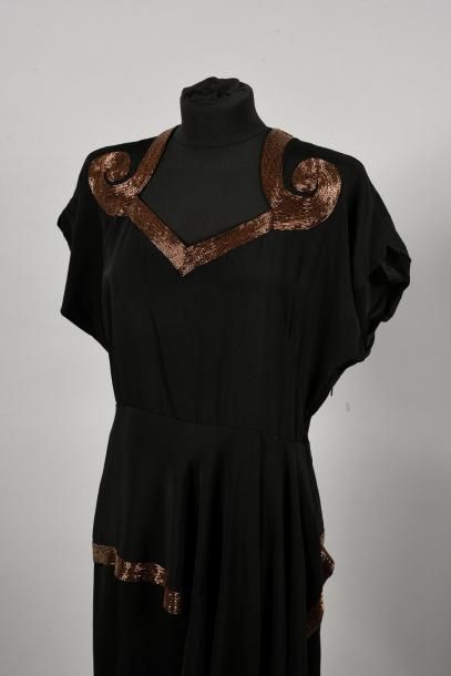 null Robe de cocktail haute couture, vers 1940-1945, robe à manches chauve-souris...