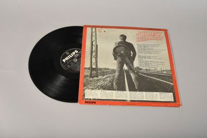 null Hallyday, Johnny 1961.
Un ensemble de trois albums 33T emblématiques des débuts...