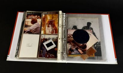 null Hallyday, Johnny
Album photographique constitué d'environ 150 photos de presse...
