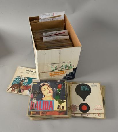 null DALIDA
Une collection complète de 335 disques (45 tours) publiés à l'étranger,...