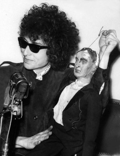 null Dylan, Bob
Bob Dylan, conférence de presse à Paris 1966.
Photographie de Jean-Louis...