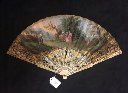null Le chapeau, vers 1830-1840
Eventail, feuille en papier doublé peau, peinte à...