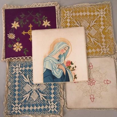 null Collection de neuf pâles, 1900-1950 environ, l'une figurant la Vierge Marie,...