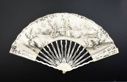 null Camaïeu de gris, vers 1770-1780
Eventail plié feuille en peau, montée à l'anglaise,...