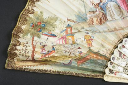 null Décor aux Chinois, vers 1720-1730
Eventail plié, feuille double en papier peint...