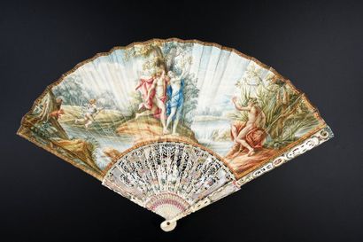 null Apollon et Daphné, vers 1750
Eventail plié, feuille double en cabretille peinte,...