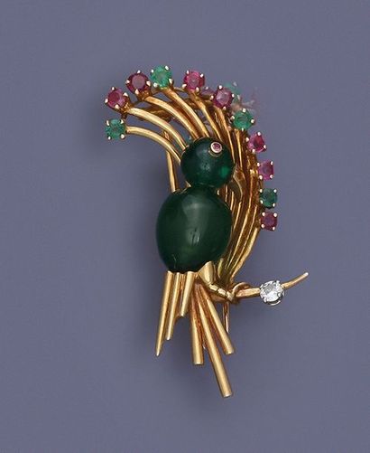 null Broche en or 750 millièmes à motif d'oiseau stylisé par deux perles vertes dans...