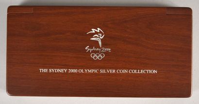 null Coffret édité par The Perth Mint. Set de 16 pièces commémoratives des Jeux Olympiques...