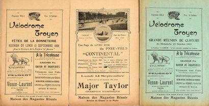null Ensemble de 3 programmes officiels de 1909 du Vélodrome Troyen, dont le programme...