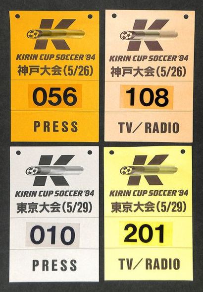 null Accréditations «Press-TV» de la Kirin Cup 1994 au Japon. Matchs de l'équipe...