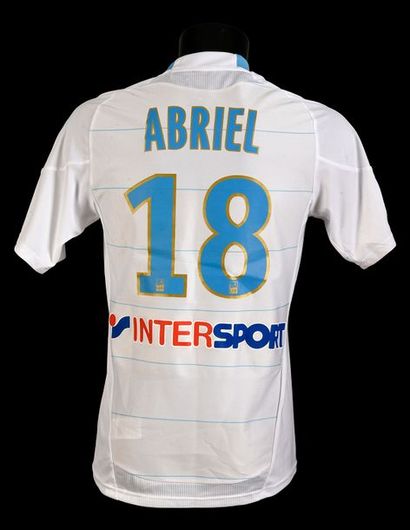 null Fabrice Abriel.
Maillot n°18 de l'Olympique de Marseille pour de la saison 2010-2011...