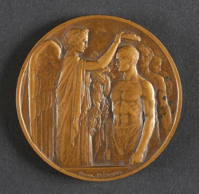 null Médaille de participant aux VIIIème Jeux d'été. Par Raoul Benard. En bronze.
Diamètre...