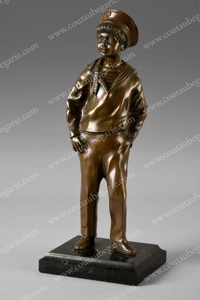 null ALEXIS NICOLAÏÉVITCH, grand-duc héritier de Russie (1904-1918).
Statuette en...