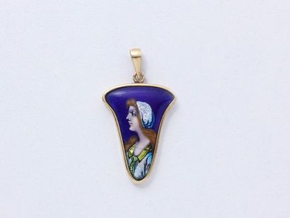 null Pendentif en or 750 millièmes, présentant un portrait de femme en émail de Limoges...