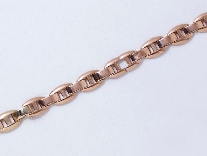 null Bracelet articulé en or rose 585 millièmes, composé de maillons ovales et de...