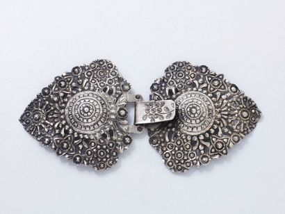 null Boucle de ceinture en argent à décor de rosaces dans un entourage de motifs...