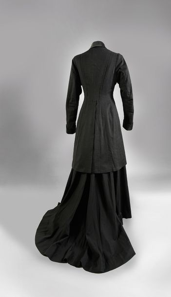 null Costume d'amazone griffé Belle Jardinière Paris, vers 1910-1913, redingote à...