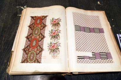 null Album d'empreintes daté 1857-1858, décors floraux d'une belle variété en semis...