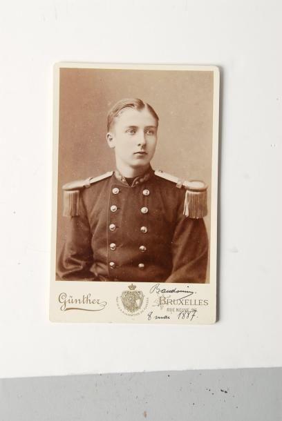 null Baudouin, prince de Belgique (1869-1891). Rare portrait photographique de Günther...