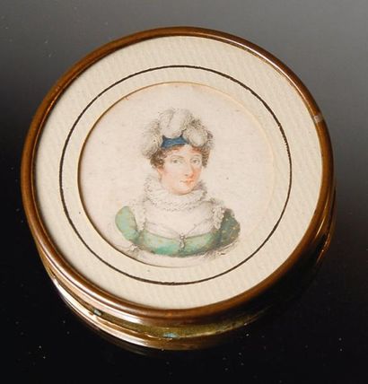 null Marie-Thérèse, duchesse d'Angoulême (1778-1851). Médaillon rond contenant une...