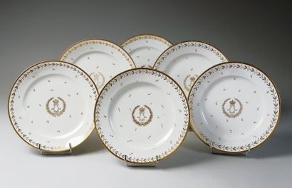 null Louis XVIII, roi de France (1814-1824). Ensemble de six assiettes plates en...