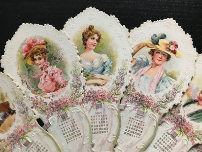 Charming Calendar, 1901 
Eventail palmettes...