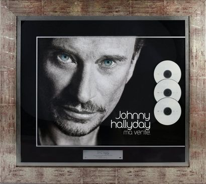 null HALLYDAY, JOHNNY 1 disque de platine (triple album) Johnny Hallyday pour l'album...