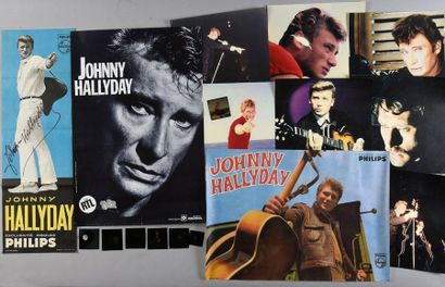 null HALLYDAY, JOHNNY 1 lot de 3 affichettes originales des concerts de Johnny Hallyday....