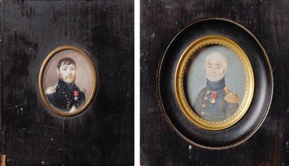 null 2 Miniatures ovales sur papier figurants des militaires décorés de la Légion...