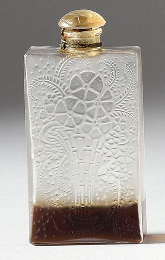 COLGATE - (années 1920 - Etats Unis) Rare et élégant flacon en verre incolore pressé...