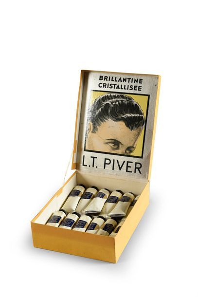 L.T.PIVER «Brillantine Cristallisée» - (années 1930)
Coffret présentoir de magasin...