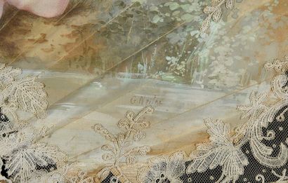 null G. Neiter, Rêve d'amour, vers 1880-1890
Eventail plié, feuille en soie bordée...