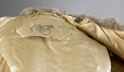 null Manteau du soir griffé Worth (27373), vers 1900, ample manteau à taille haute...