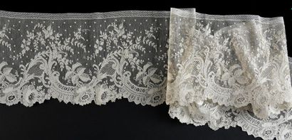 null Volant en Alençon, aiguille, vers 1860-80.
Superbe volant en dentelle d'Alençon...