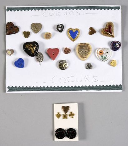 null Lot of buttons. Miscellaneous materials. Heart theme. 20th century.
