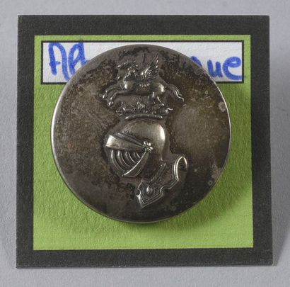 null THE CUEVA OF ALBUQUERQUE

¼bombé, silver plated. Perrin n°2800

