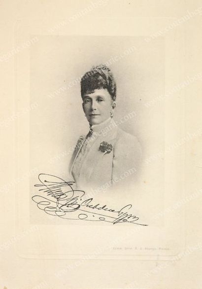 null EUGÉNIA MAXIMILÏÉVNA, princesse d'Oldenbourg, née duchesse de Leuchtenberg (1845-1925).
Gravure...