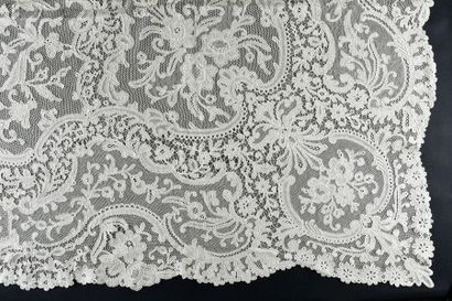 null Lace tablecloth "Old Flanders", early 20th century.
Tablecloth entirely in lace...