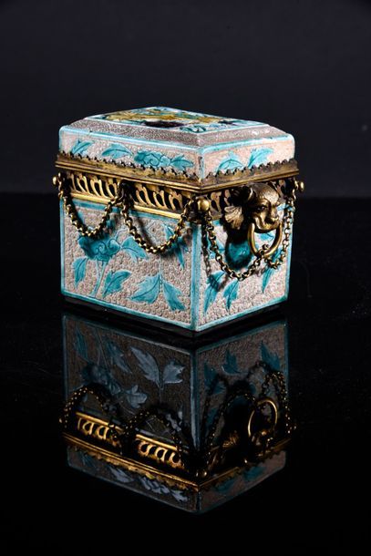 null Chinese porcelain box with partially enamelled flower decoration, the lid openworked...
