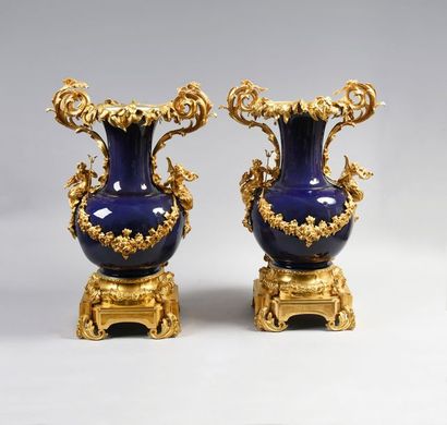 Pair of important baluster vases in porcelain,...