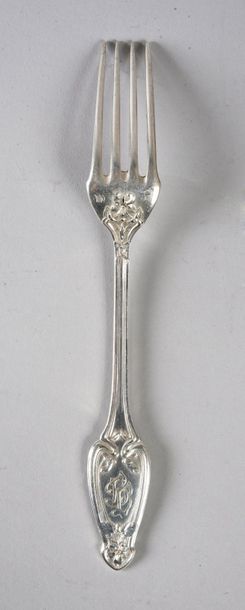 Orfèvrerie Art Nouveau- Silver housewife, 12 tableware, 12 dessert cutlery. Art Nouveau...
