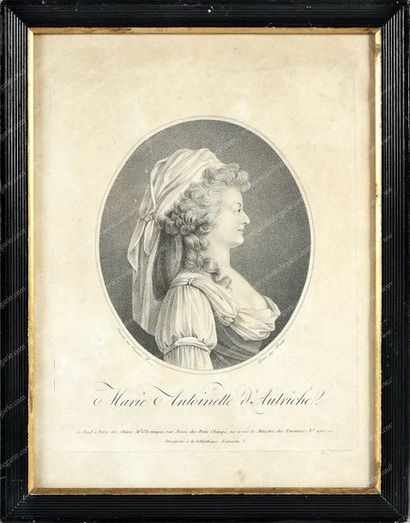 École française du XIXe siècle. 
Paire de portraits représentant la reine Marie-Antoinette...