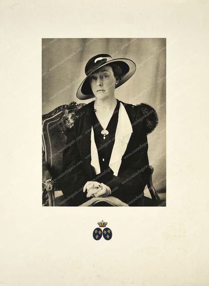 null ISABELLE, princesse d'Orléans, duchesse de Guise (1878-1961).
Grand portrait...