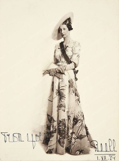 null FRANÇOISE, princesse d'Orléans, princesse de Grèce (1902-1953).
Ensemble comprenant...