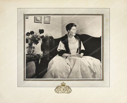 null ISABELLE, princesse d'Orléans-Bragance, comtesse de Paris (1919-2003).
Grand...