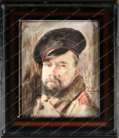 ÉCOLE DU FRANÇAISE DU XXe SIÈCLE. 
Portrait d'un officier russe.
Miniature sur ivoire...