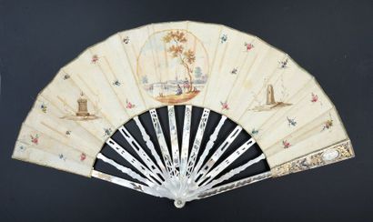 null Portrait of a young lady, in miniature, around 1780
Folded fan, the double sheet...